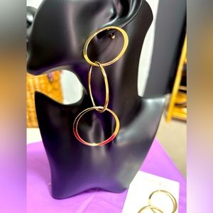 NWT Ettika Long Interlocking Gold Dangle Earrings, 4.5", Statement, Light